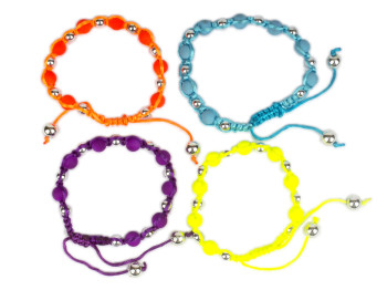 Браслет на веревочке