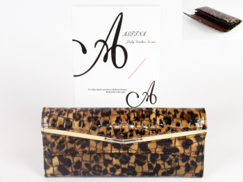 Кошелек женский кожзам. коричневый "Astina"