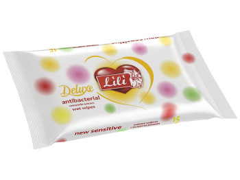 Влажные салфетки детские Lili Deluxe "С экстрактом ромашки" антибактериальные 15шт