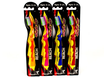 Зубна щітка дитяча Reach "Wonder grip" 6-12 років