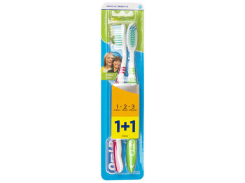 Зубная щетка Oral-B Природная Свежесть 1-2-3, средней жесткости, 2шт