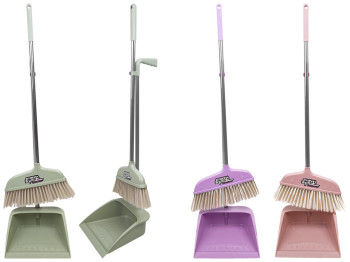 Набор для уборки (метла, совок)