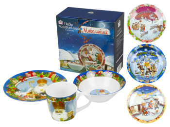Набір дитячого керамічного посуду в яскравій подарунковій упаковці Новорічний (3 предмети)