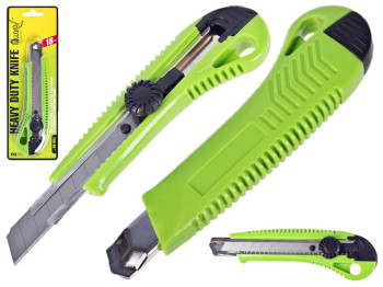 Нож пластиковый с винтовым фиксатором Alloid с выдвижным сегментным лезвием 18мм