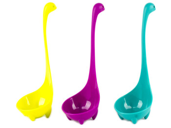 Половник на ножках пластиковый