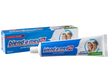 Зубна паста Blend-a-med "Делікатне відбілювання - Здорова білизна" 100мл