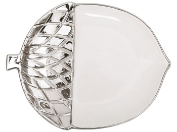 Блюдо сервировочное Silver Acorn, фарфоровое, белое с серебром, 25х20х2.8 см