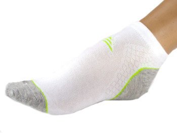 Носки женские демисезон. спортивные  855 р.21-23 (35-37р.) (цвет салатовый) Дюна