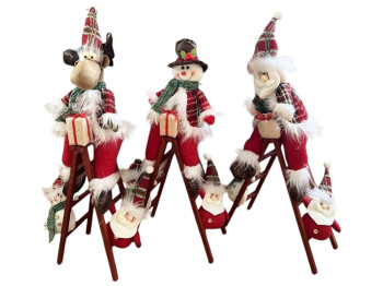 Фигура новогодняя Santa&Co, на лестнице, 74см