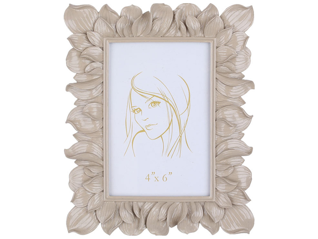 Фоторамка 10х15см, размер рамы 18х21х1,7см, цвет - бежевый лак