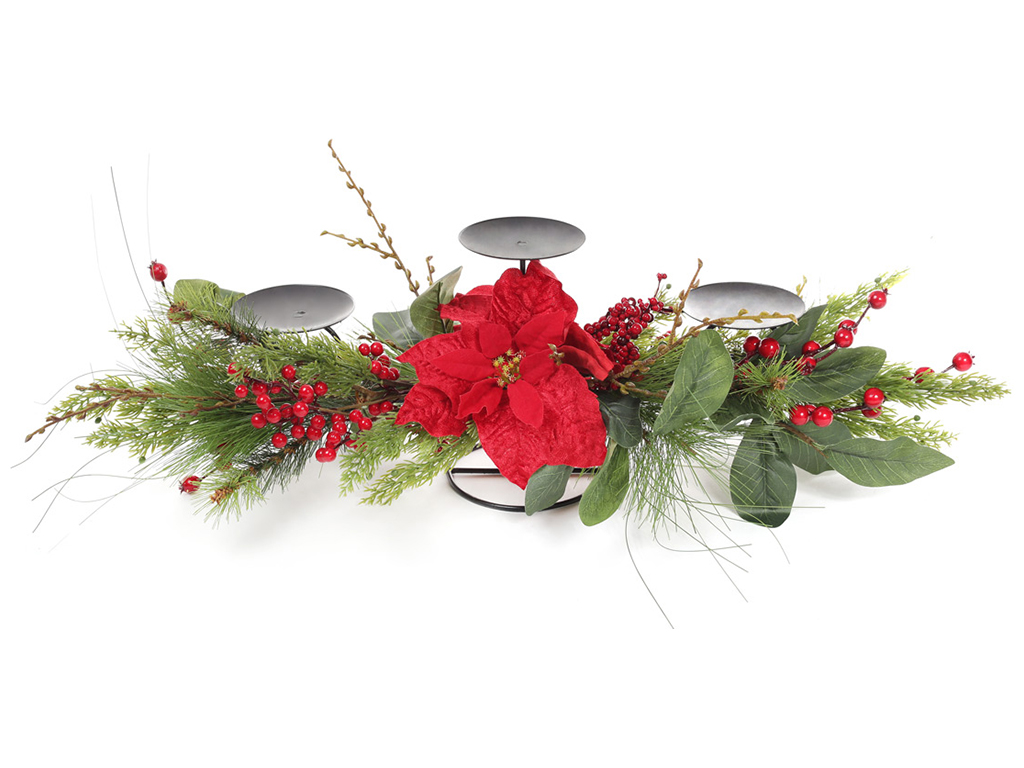 Подсвечник на три свечи с декором из хвои, цветов и красных ягод, 71см