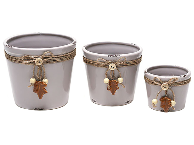 Набір кашпо з декором, колір - сірий зістарений (ціна за набір 3шт)
