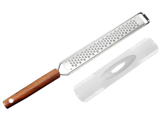 Терка с дерев.ручкой и чехлом Maestro