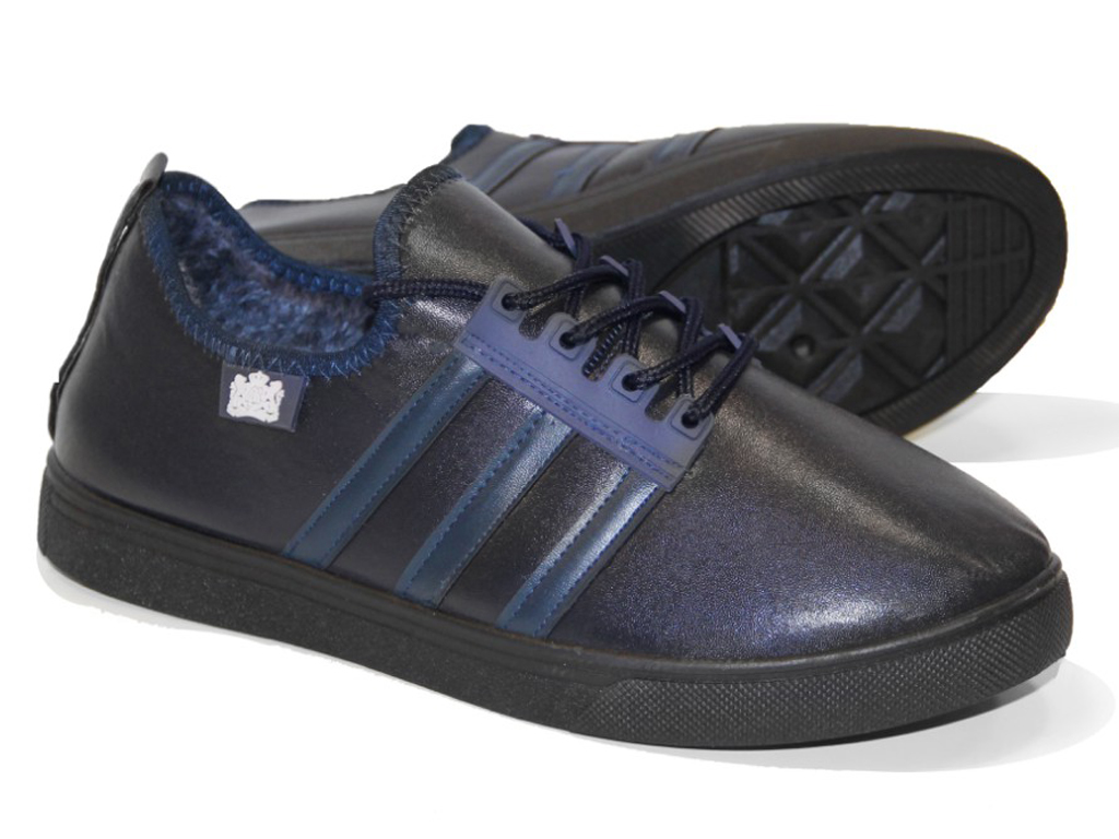 Ботинки спортивные мужские синие, на меху (42 р., маломерят)