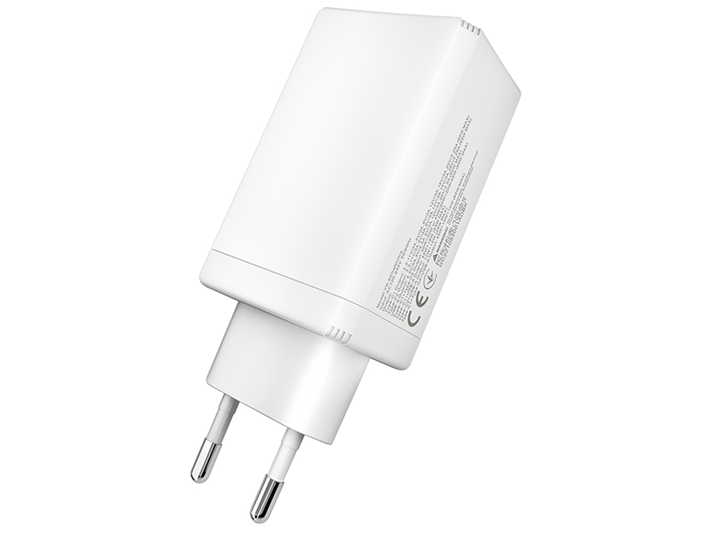 Сетевое зарядное устройство Yoki Led Series, USB-A + 2×Type-C, 65W, Белый