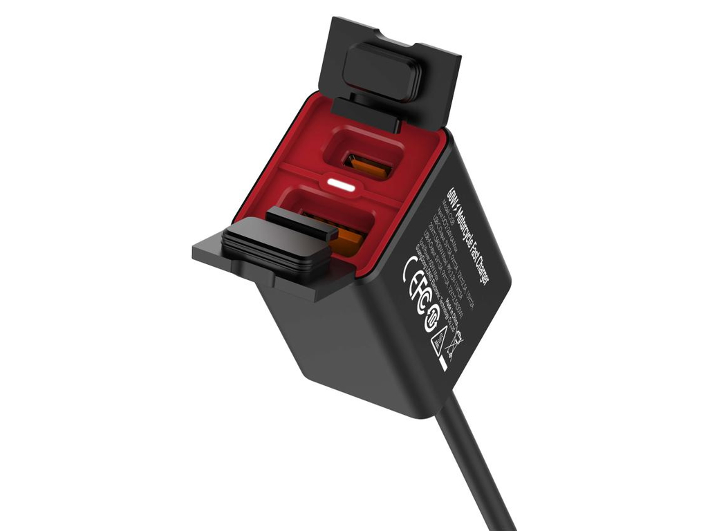 Инвертор LDNIO C108, авто-мото, 1USB+1USB-C, 60W, алюминий, пластик, Type-C to Type-C, цвет черный