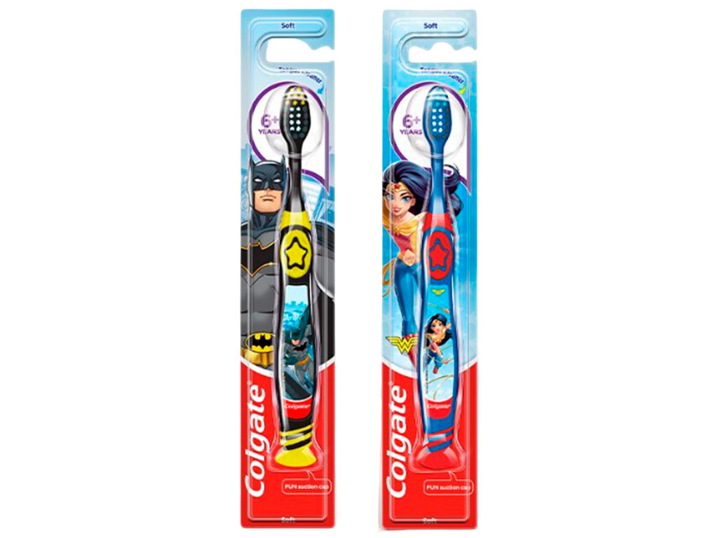 Зубна щітка Colgate Kids 6+, м’яка, з присоскою, дизайн Batman/Wonder Woman (ціна за 1шт)