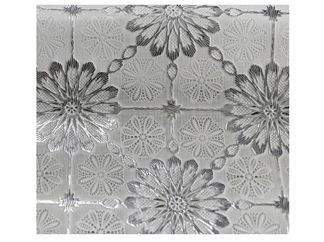 Клеенка виниловая ажурная "Lace" с серебром 1,37x20 метров (цена за рулон)