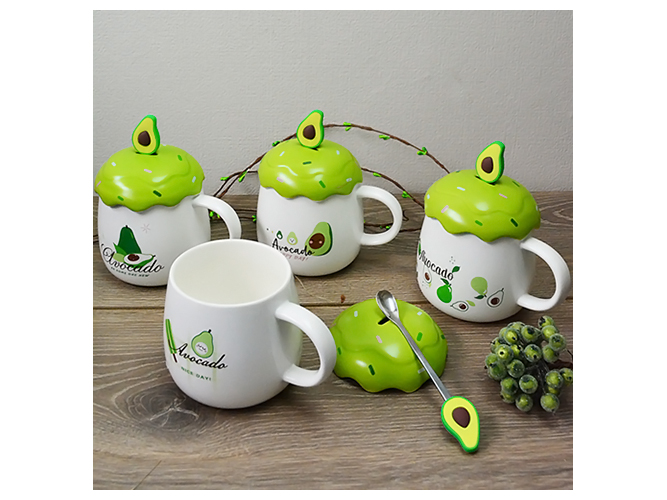 Чашка з кришкою Avocado 400мл