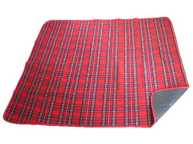 Подстилка для пикника ПЭ, 1,5x1,8м