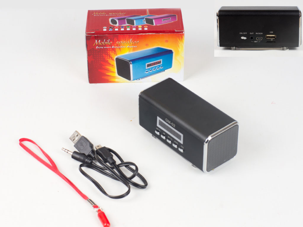MP3 плеер, FM радио, читает MicroSD(TF), USB, зарядка от компьютера, литиевый аккумялятор