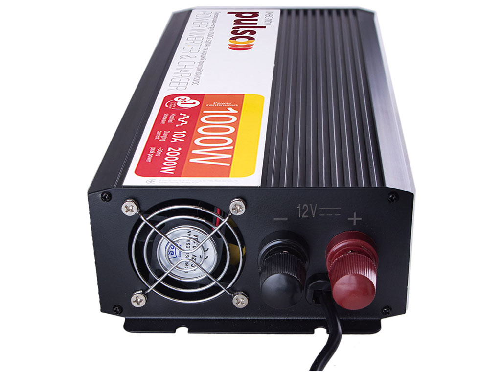 Преобразователь напряжения/зарядное устройство PULSO IMBC-1010 1000Вт (12V–220V, мод. синус)