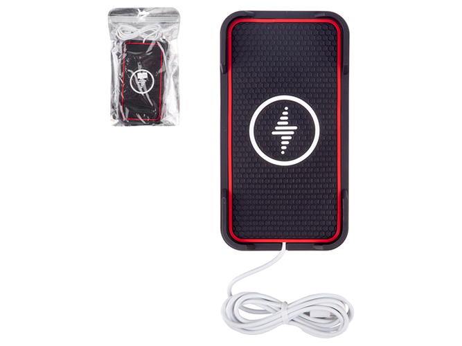 Коврик антискользящий на торпедо с беспроводной зарядкой Red Line